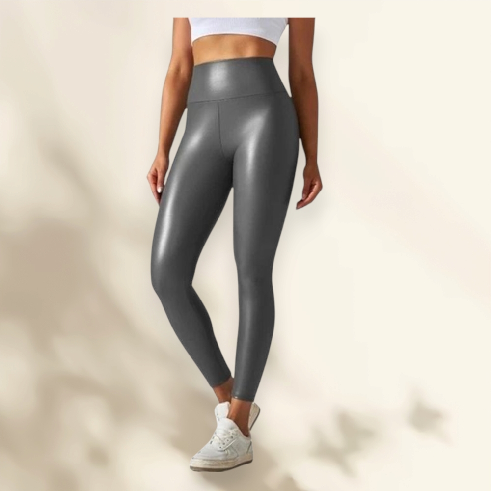 NWT Yogalicious Faux Leather Ankle Tight Fleece Lined Leggings Gray‎ Size L